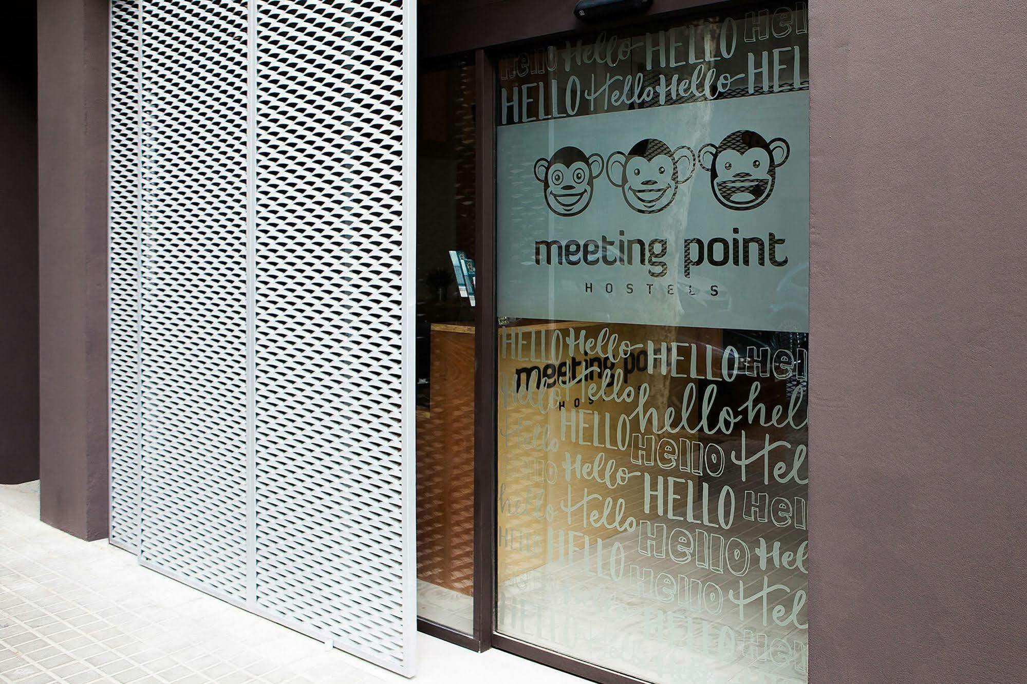 Meeting Point Hostels Barcelona Kültér fotó